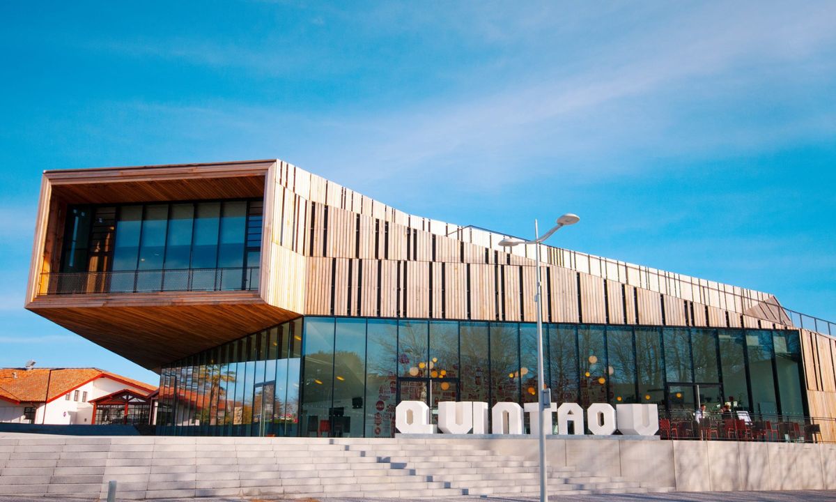 THEATRE QUINTAOU
