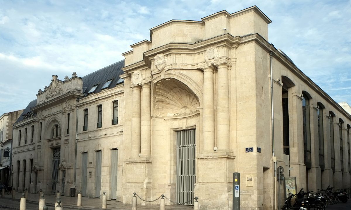 THEATRE LA COURSIVE