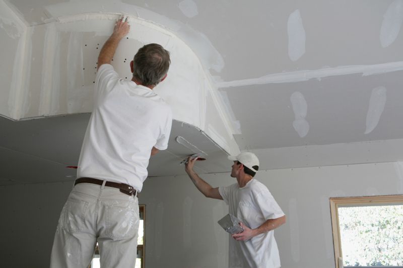 Construction faux plafond placo platre