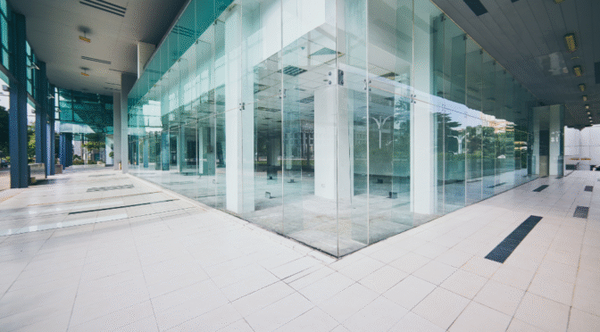 Tout savoir sur la norme glissance carrelage en ERP