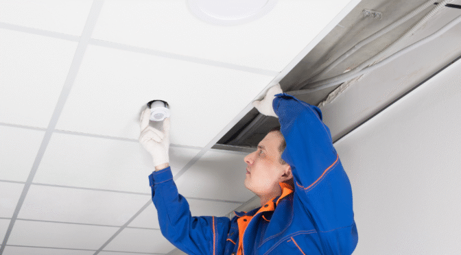 Tout savoir sur la détection incendie faux plafond en ERP